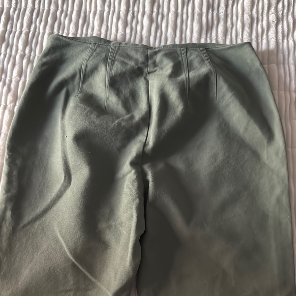 Vince Camuto Green Chinos with Tapered Leg - Picture 5 of 5